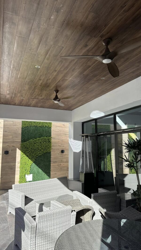 Tabla de PVC DISEÑOS REVID IMITACIÓN MADERA 10MM 6MTS